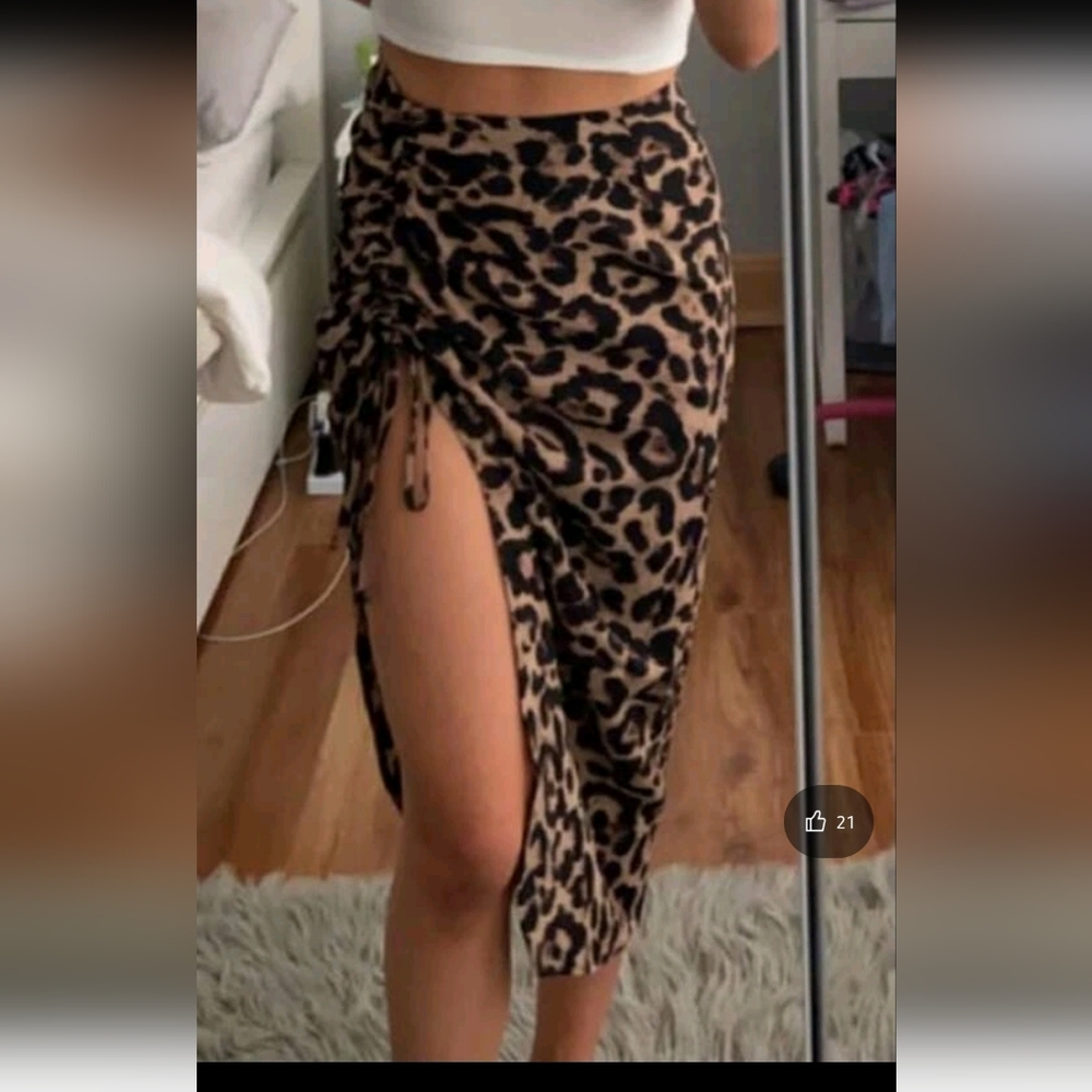 Animal print skirt